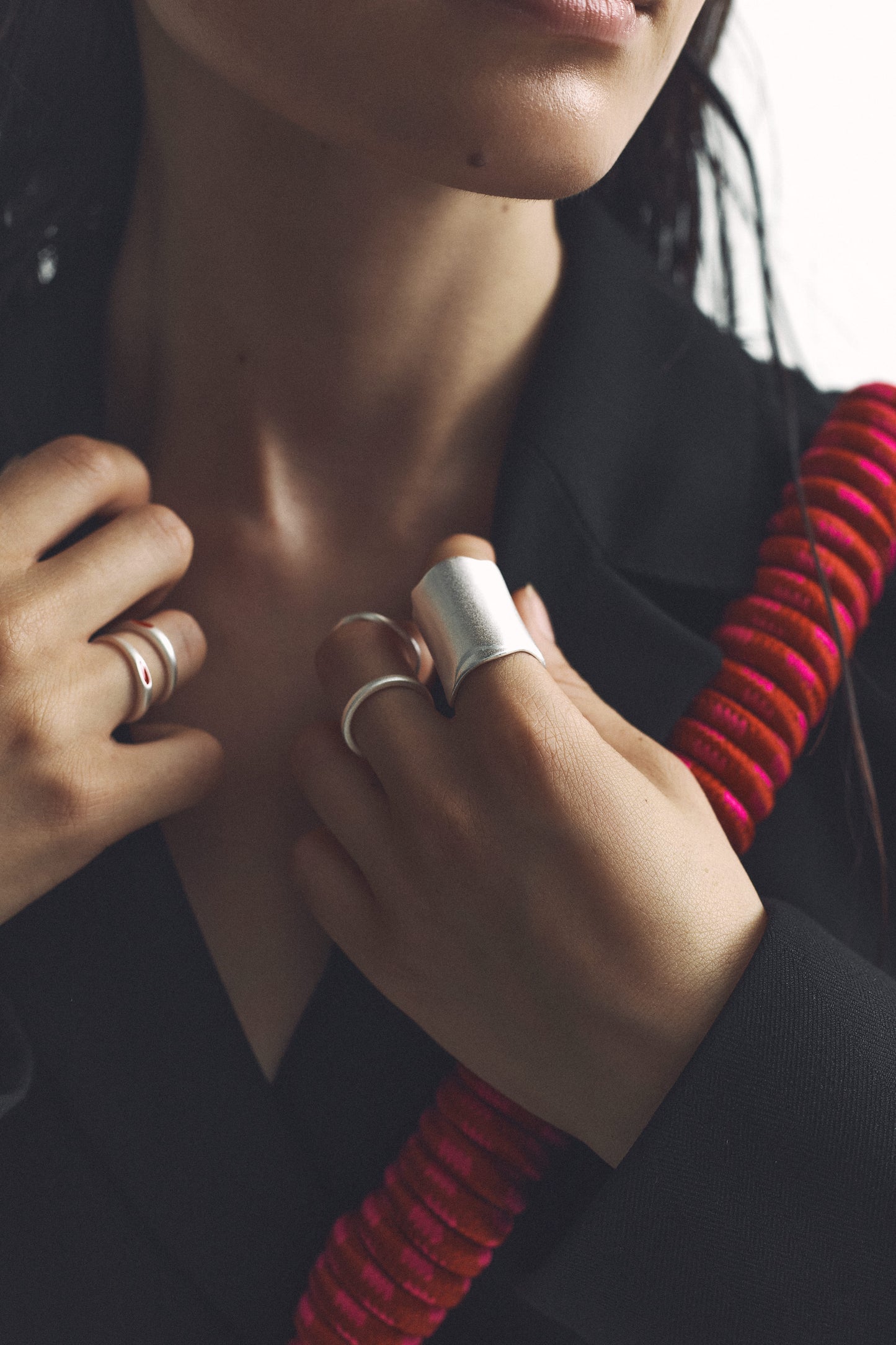 Monolite Ring