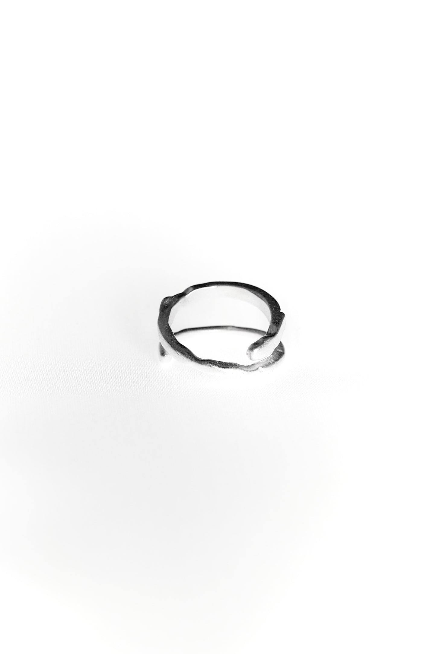 Twist Ring