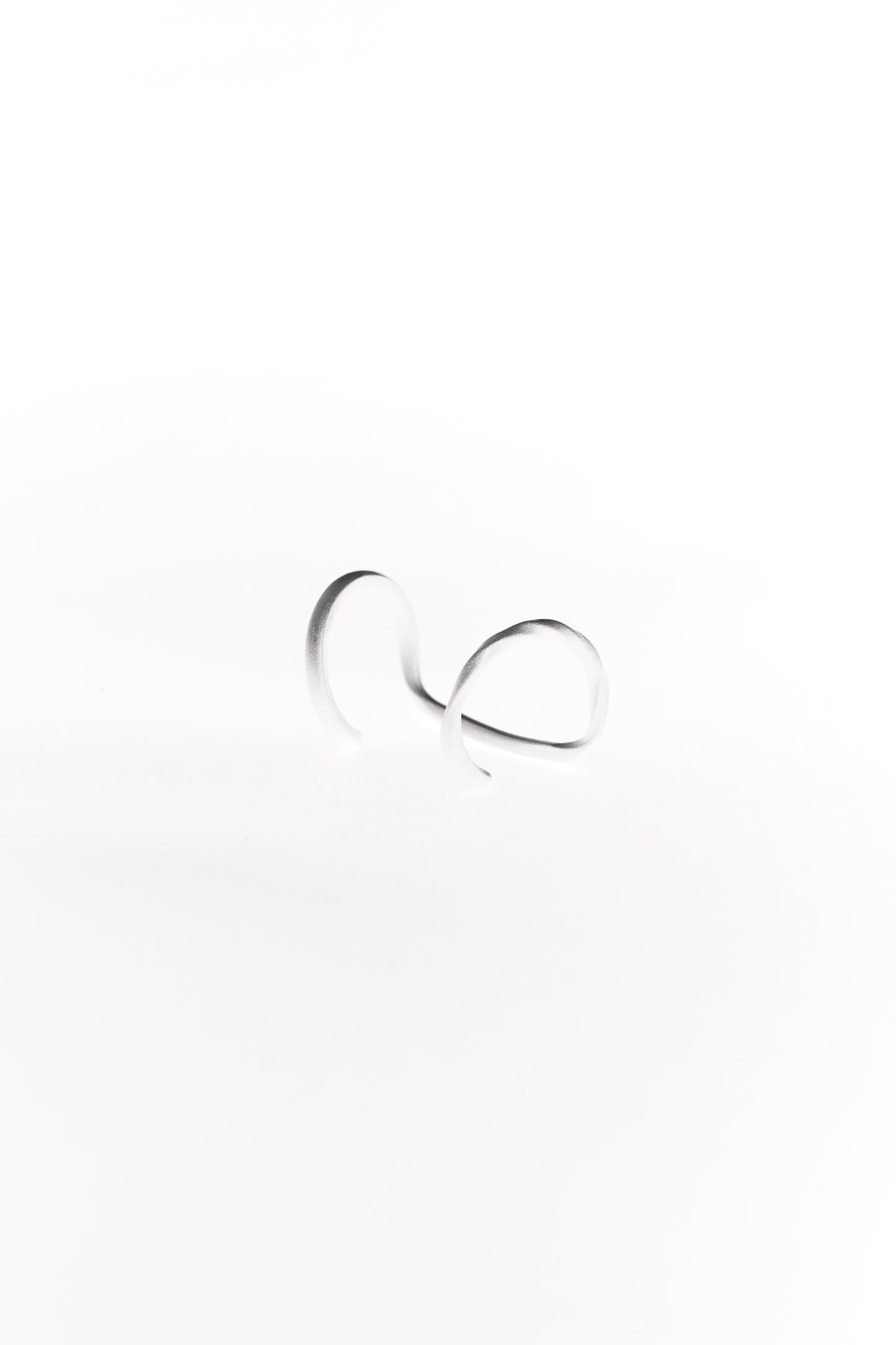 Double Arc Ring