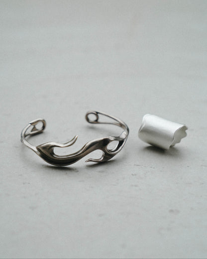 Monolith Ring | Flames Bracelet