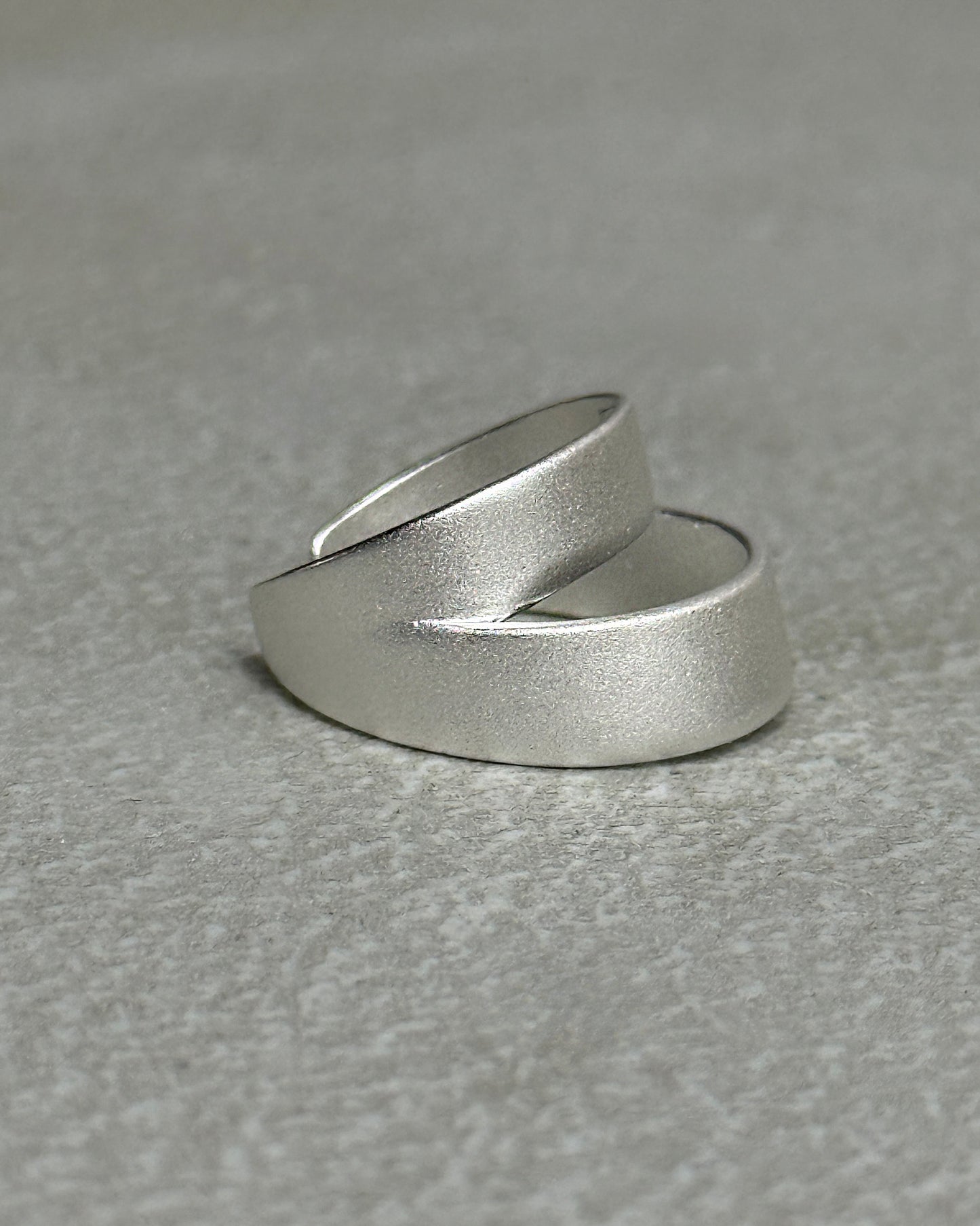 Orbit Wrap Ring