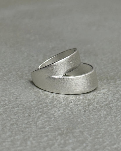Orbit Wrap Ring