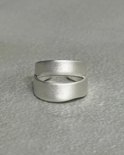 Orbit Wrap Ring